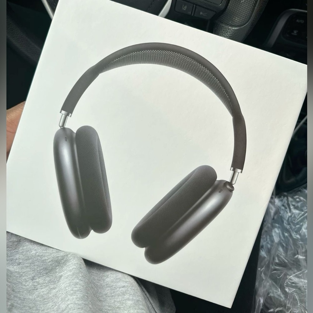AirPod Max’s